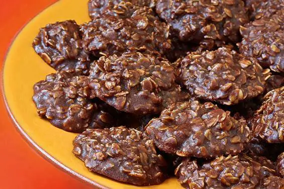 You are currently viewing Old Fashion Chocolate Peanut Butter Oatmeal No-Bake Cookies