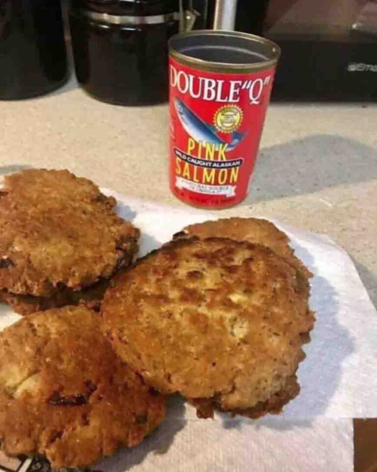 Read more about the article Southern Fried Salmon Patties