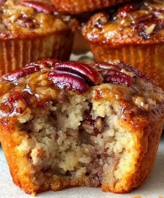 You are currently viewing Pecan Pie Muffins
