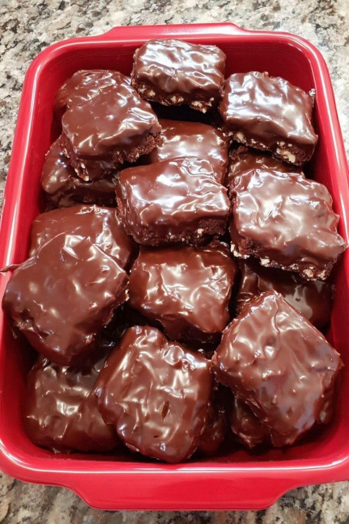 You are currently viewing Chocolate-Covered Brownie Bars